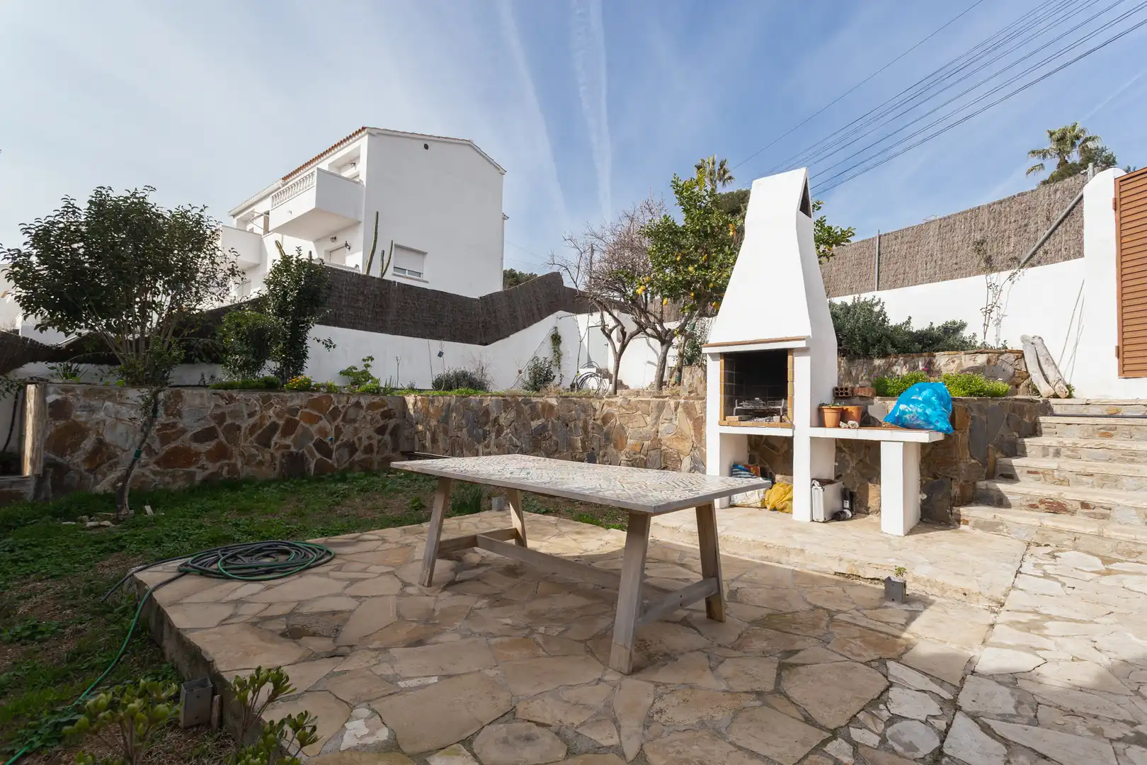 Jardí de Casa o xalet en venda en Cunit amb Aire condicionat, Calefacció i Jardí privat