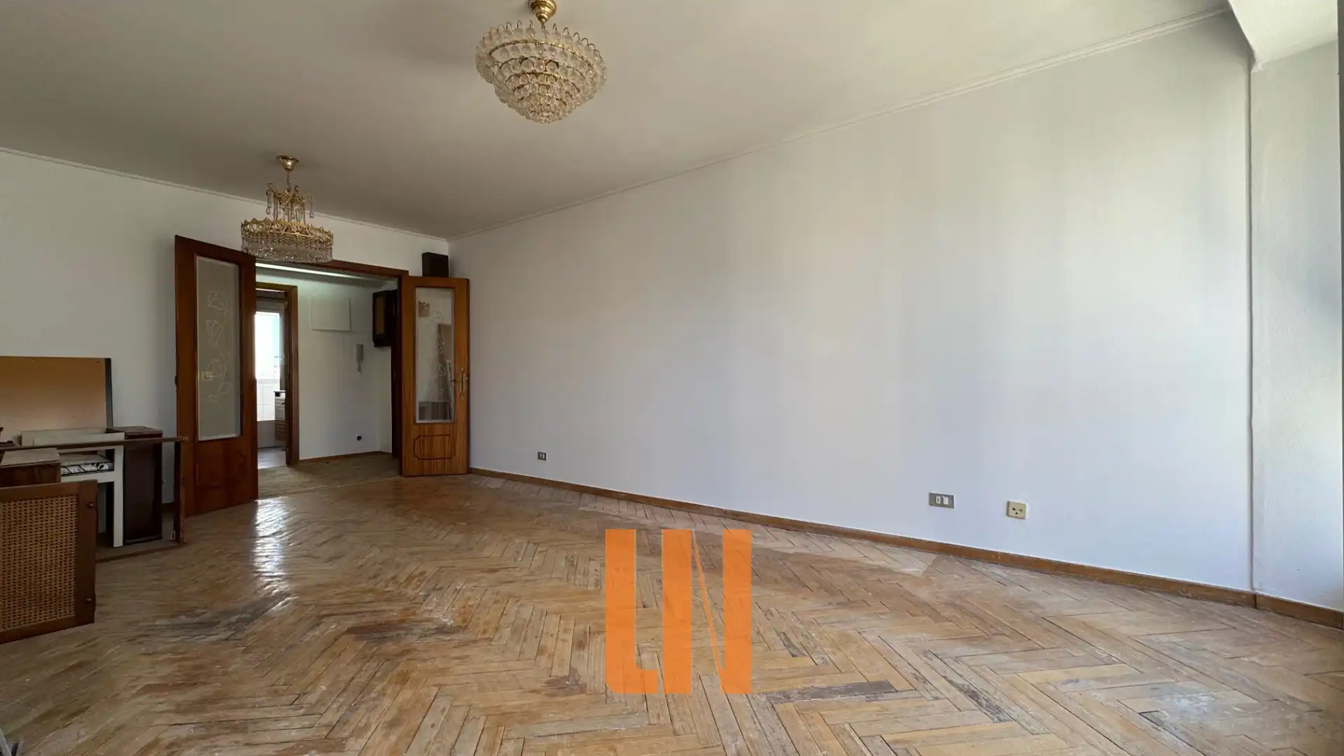 Sala de estar de Piso en venta en A Coruña Capital  con Calefacción, Parquet y Trastero