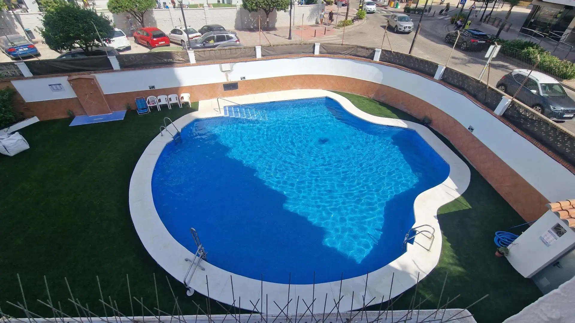 Swimming pool of Study for sale in Fuengirola  with Community pool