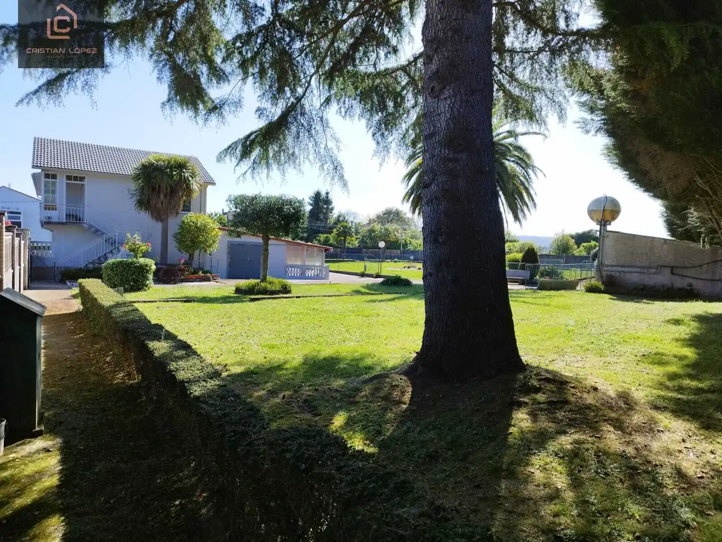 Jardí de Casa o xalet en venda en Abegondo amb Calefacció, Parquet i Terrassa