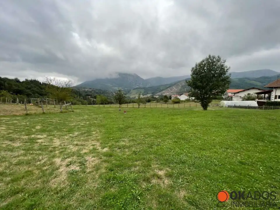 Residencial en venda en Larraun