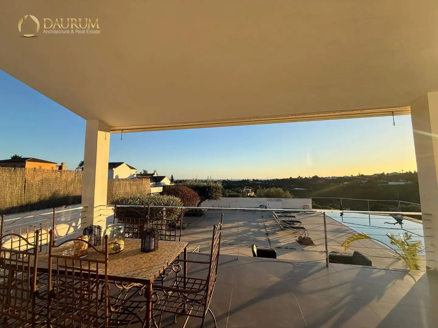 Terrassa de Casa o xalet en venda en Estepona amb Aire condicionat, Calefacció i Terrassa