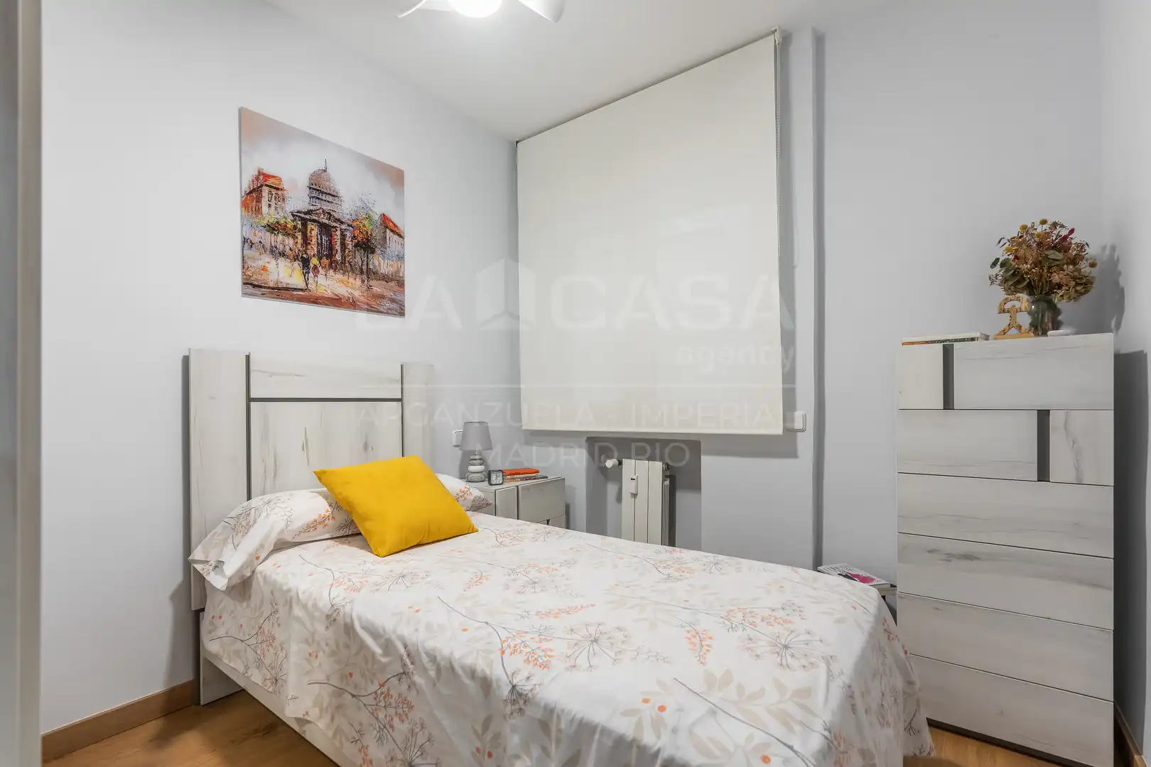 Dormitori de Pis en venda en Madrid amb Calefacció, Terrassa i Traster