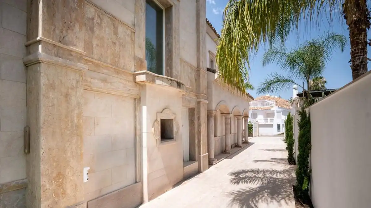 Exterior view of Houses for sale in Marbella  with Air Conditioner, Private garden and Terrace