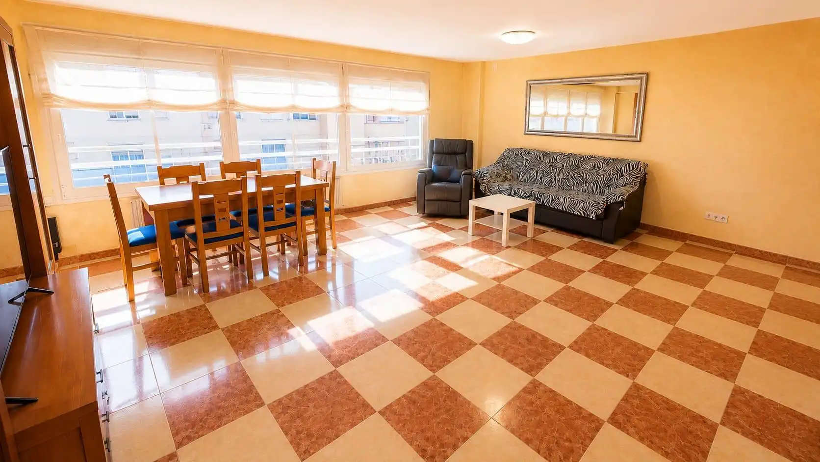 Sala d'estar de Pis en venda en Pla - Carolinas