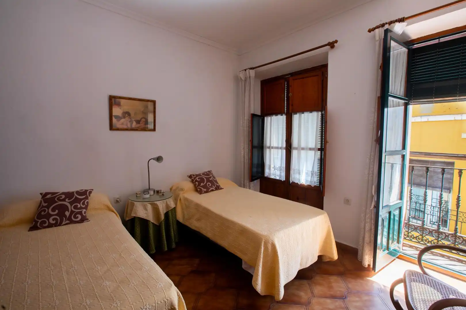 Habitación de Edificio en venta en Sevilla