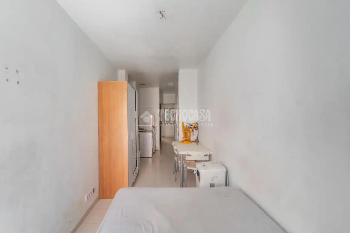 Schlafzimmer von Wohnung zum Verkauf in Madrid mit Klimaanlage und Heizung