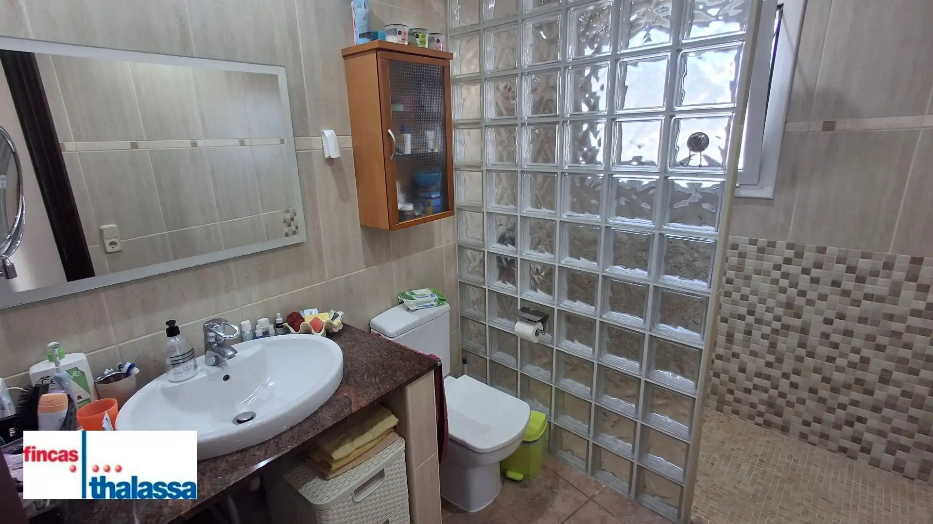 Bany de Casa o xalet en venda en Lloret de Mar amb Aire condicionat, Calefacció i Jardí privat