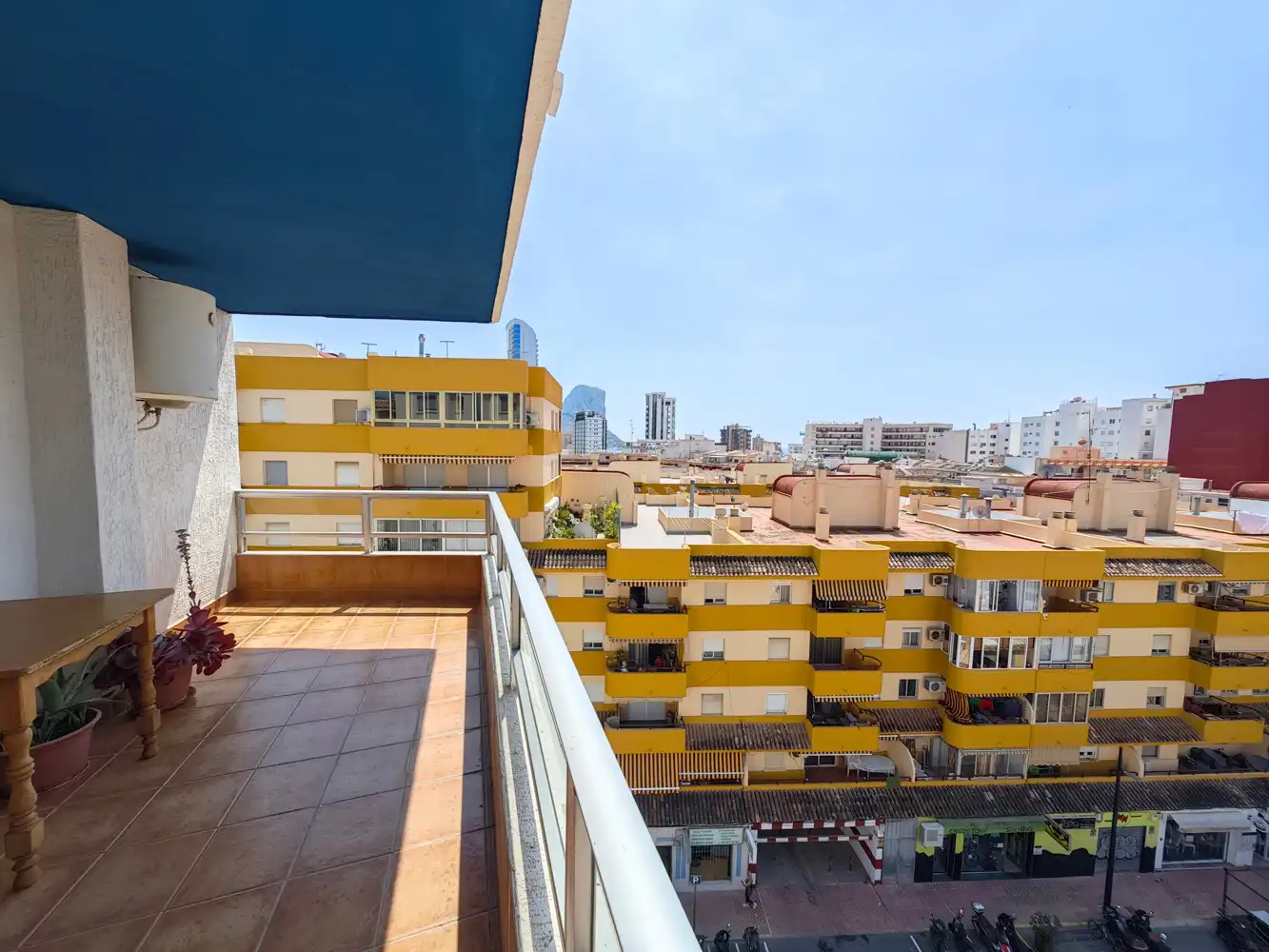Exterior view of Flat for sale in Calpe / Calp  with Terrace, Furnished and Oven