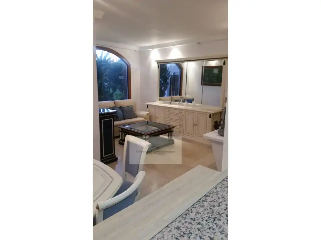 Houses for rent in Avenida Golondrinas, Atalaya - Isdabe