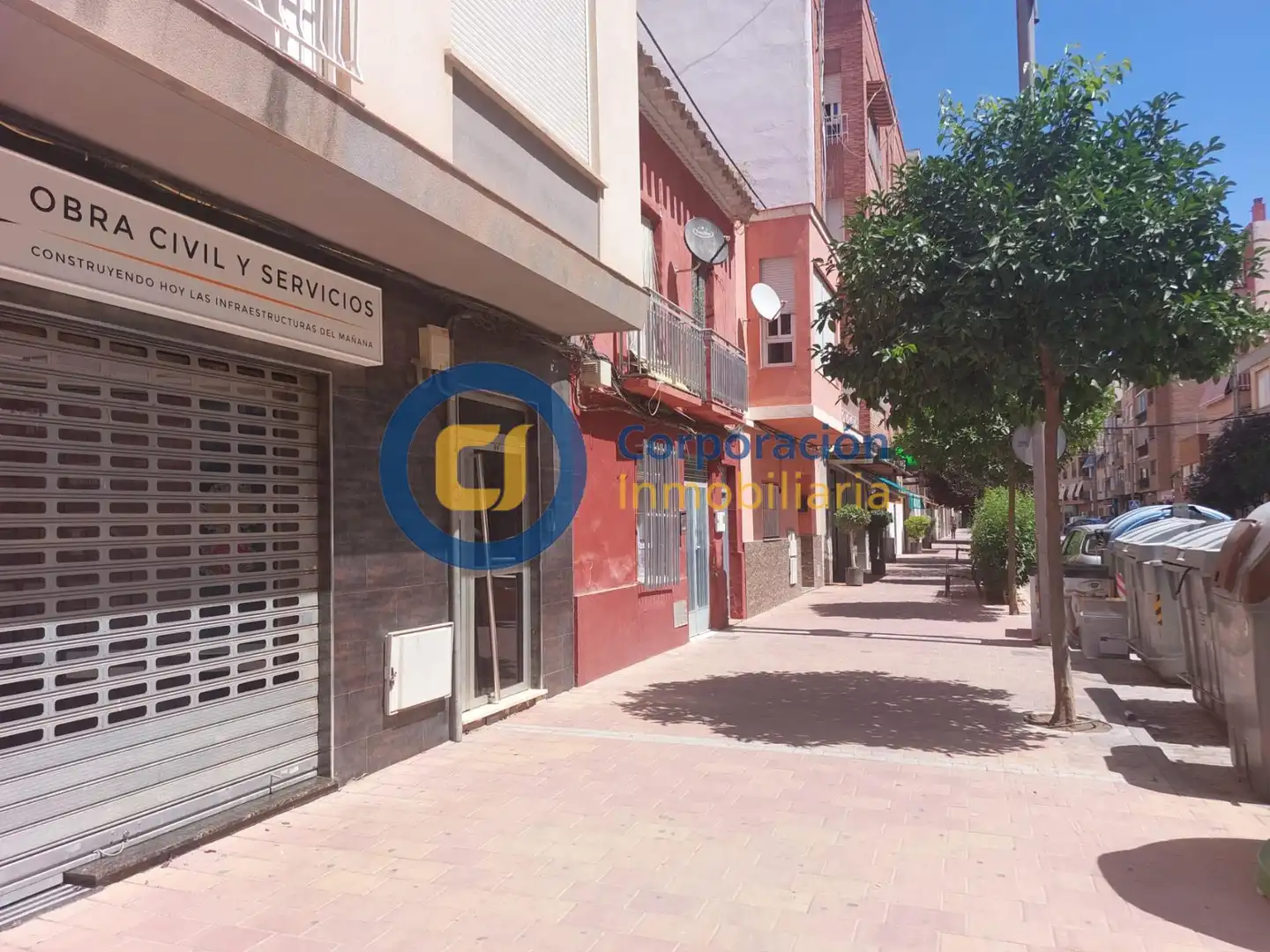Vista exterior de Local en venta en Lorca con Aire acondicionado