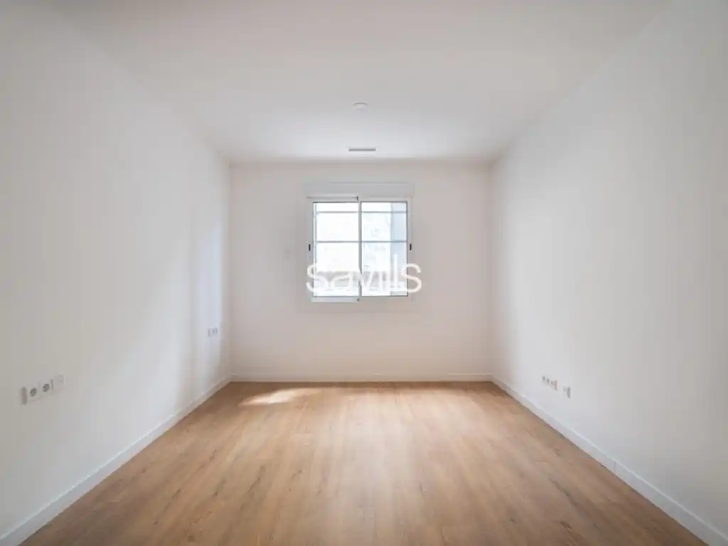 Bedroom of Apartments for sale in Barcelona  with Air Conditioner and Balcony