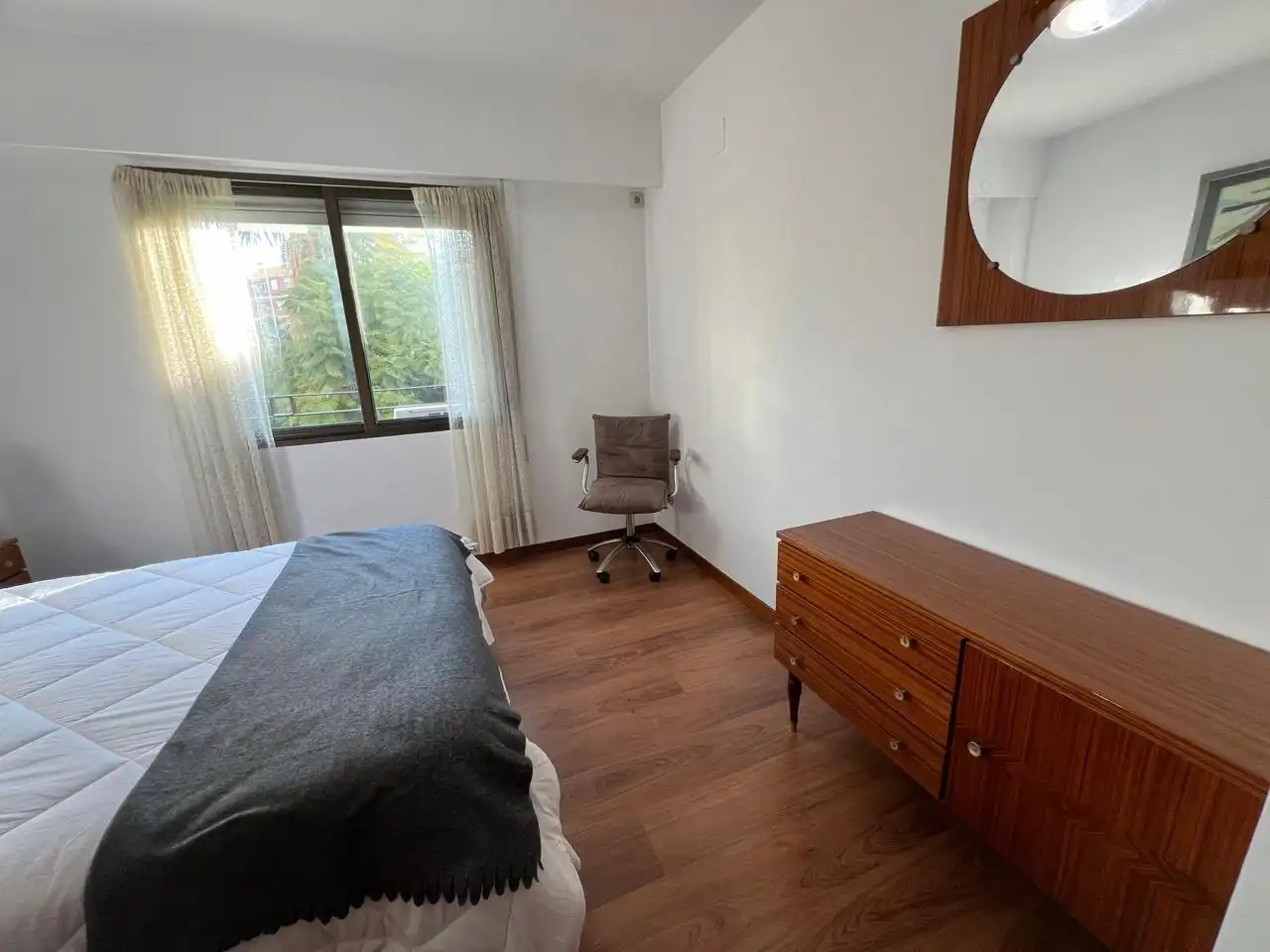 Wohnung zur Miete in calle de l'Arxiduc Carles, Vara de Quart