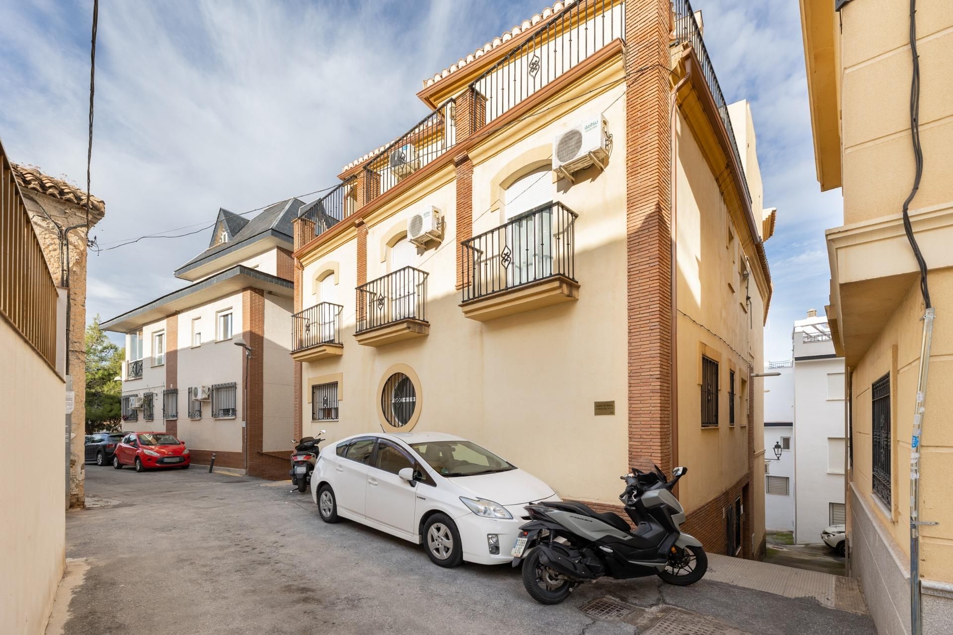 Vista exterior de Pis en venda en Monachil amb Aire condicionat, Calefacció i Terrassa