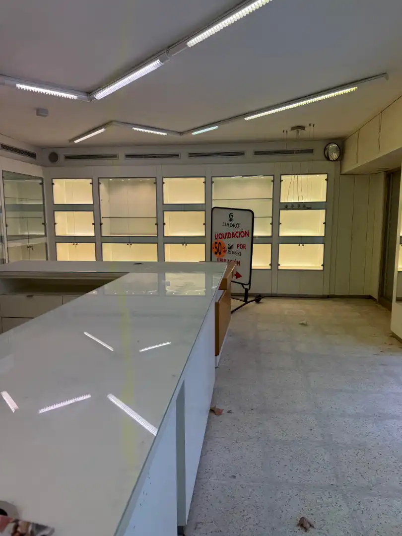 Business premises for sale in Carrer de Madrid 2, imagen 13