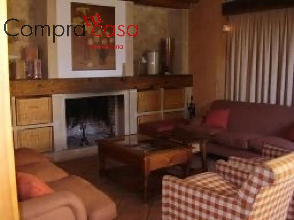 Living room of Country homes for sale in Yanguas de Eresma  with Air Conditioner, Heating and Private garden