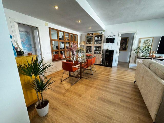 Photo 1 of Flat for sale in Andrés Bernáldez, Barrio del Nervión, Sevilla