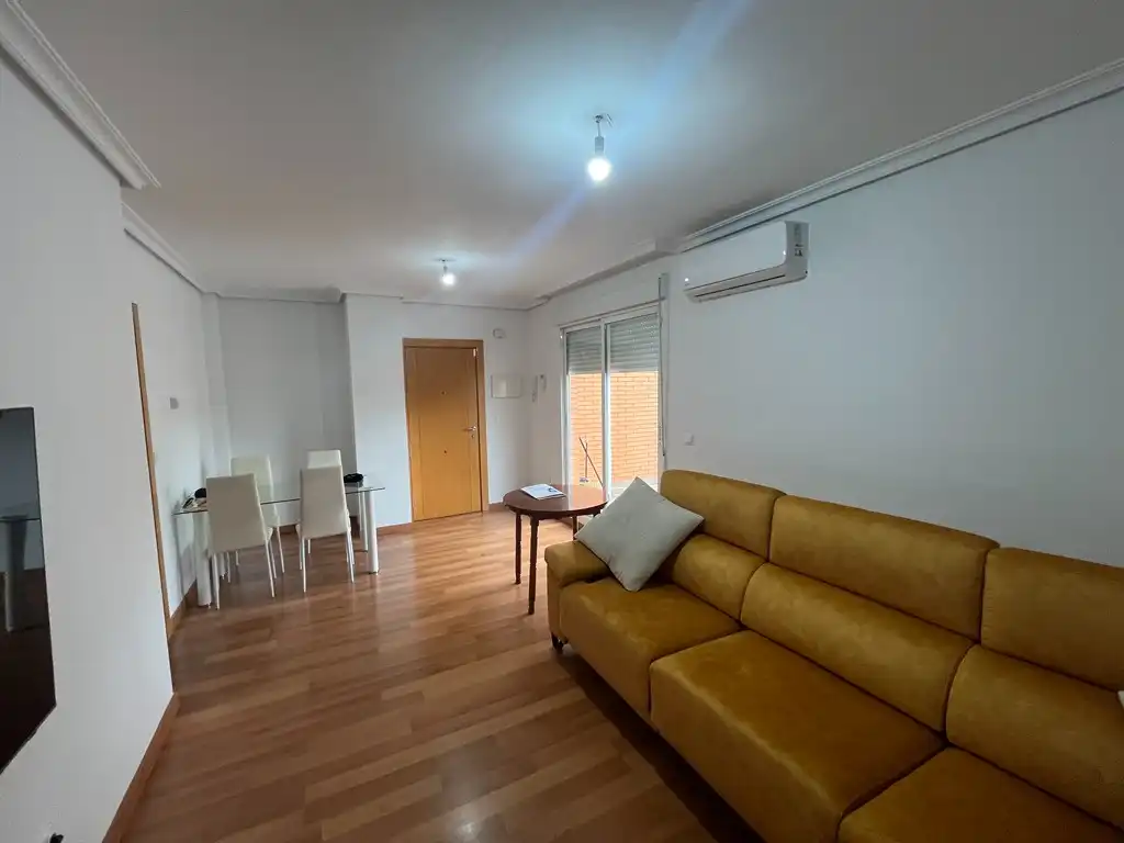 Dachboden zur Miete in Calle Linares, Santa Teresa - Vereda