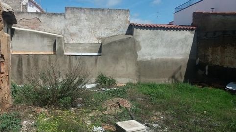 EXCELENTE SOLAR URBANO 
Excelente Solar limpio de escombro con fachada en el municipio de Pya-Pueblonuevo, amplio solar ideal par
