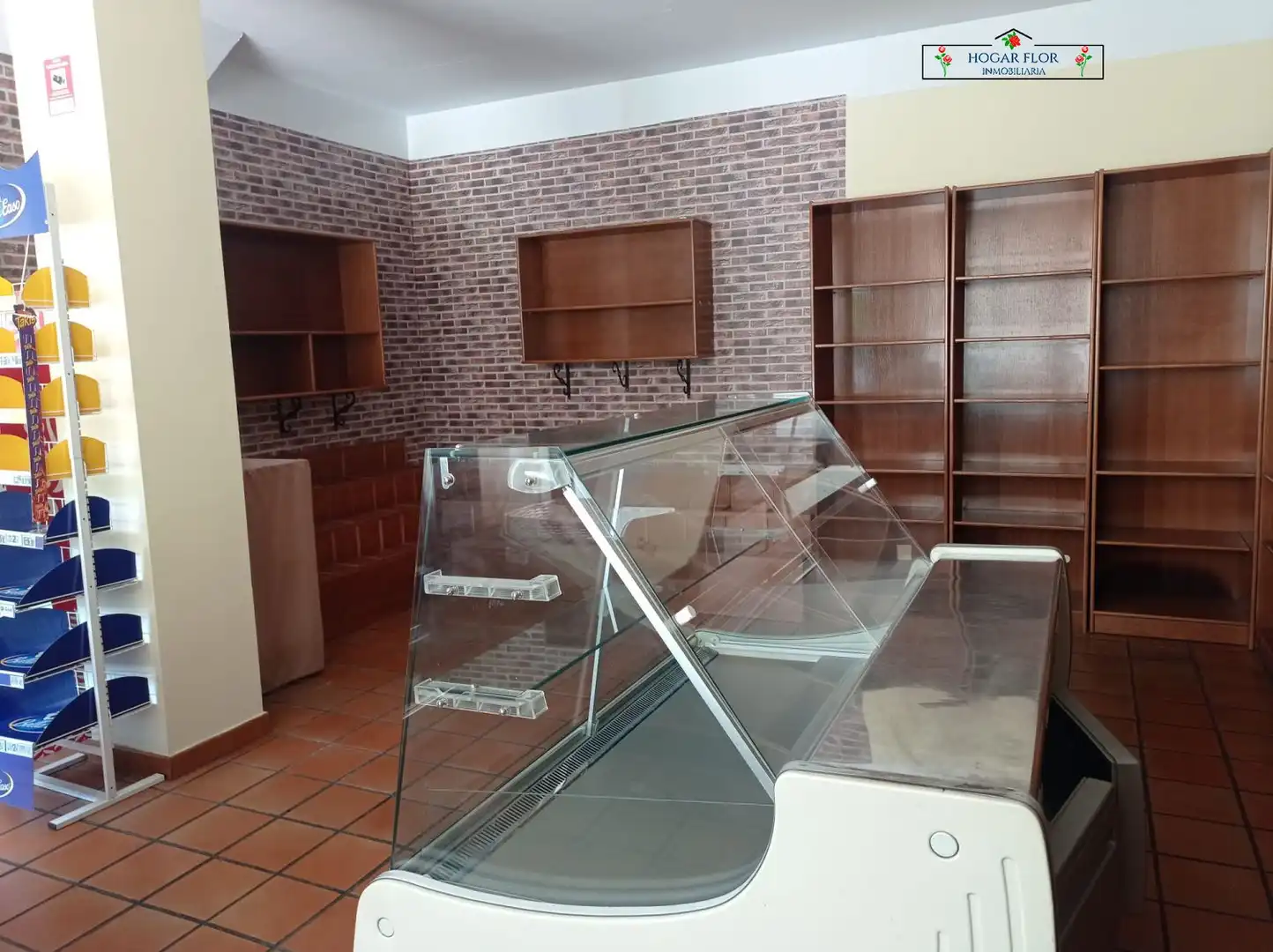 Local comercial en venda a Villares de la Reina, imagen 6