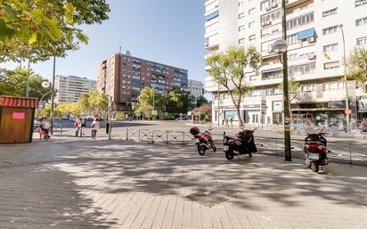 Exterior view of Flat for sale in  Madrid Capital  with Air Conditioner, Heating and Terrace