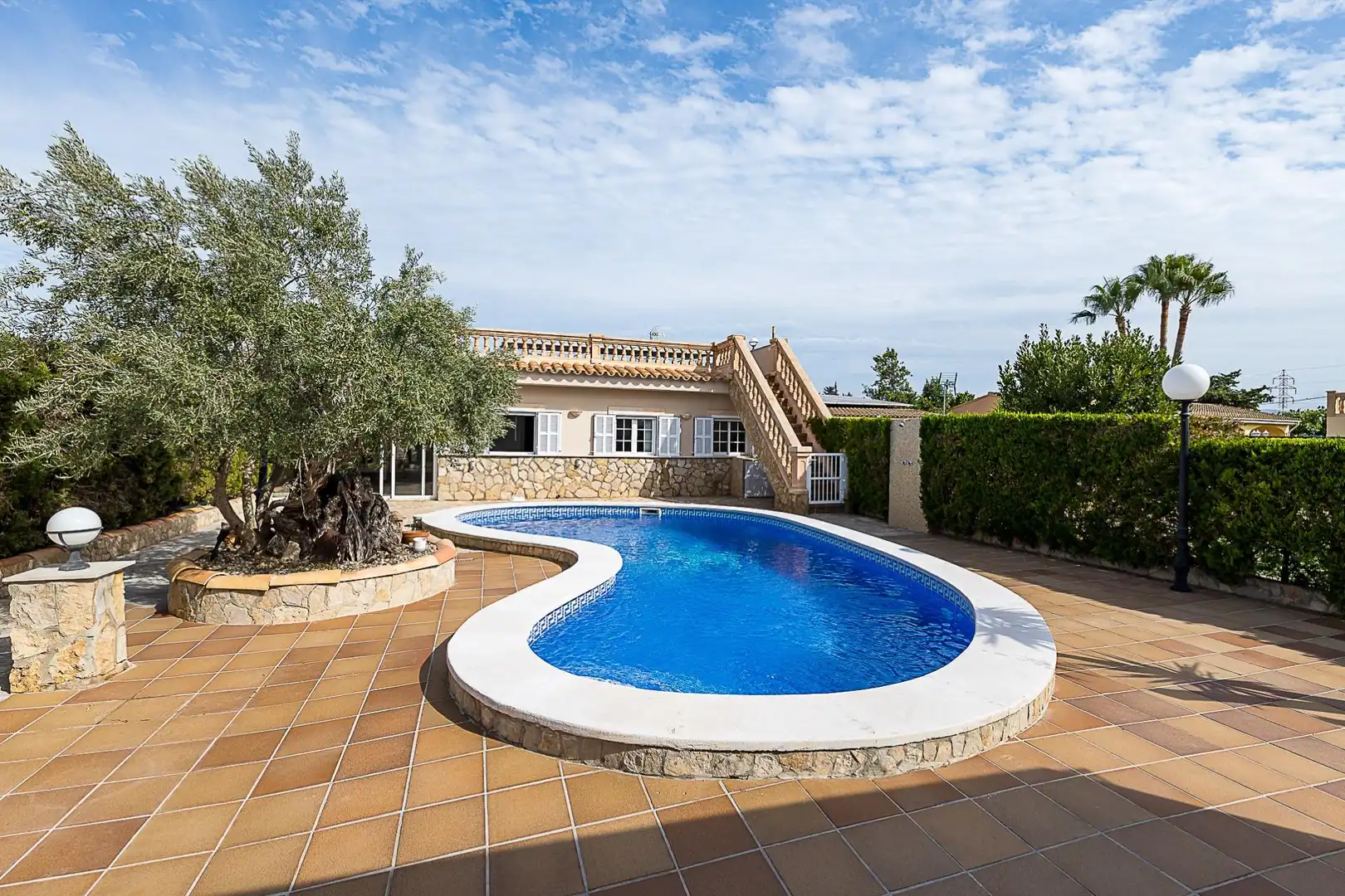 Piscina de Finca rústica de alquiler en Marratxí con Aire acondicionado, Calefacción y Jardín privado
