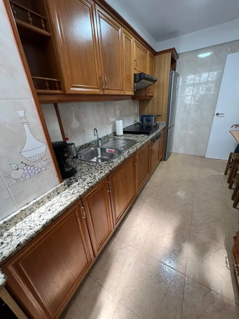 Cocina de Piso de alquiler en Sevilla con Aire acondicionado, Terraza y Amueblado