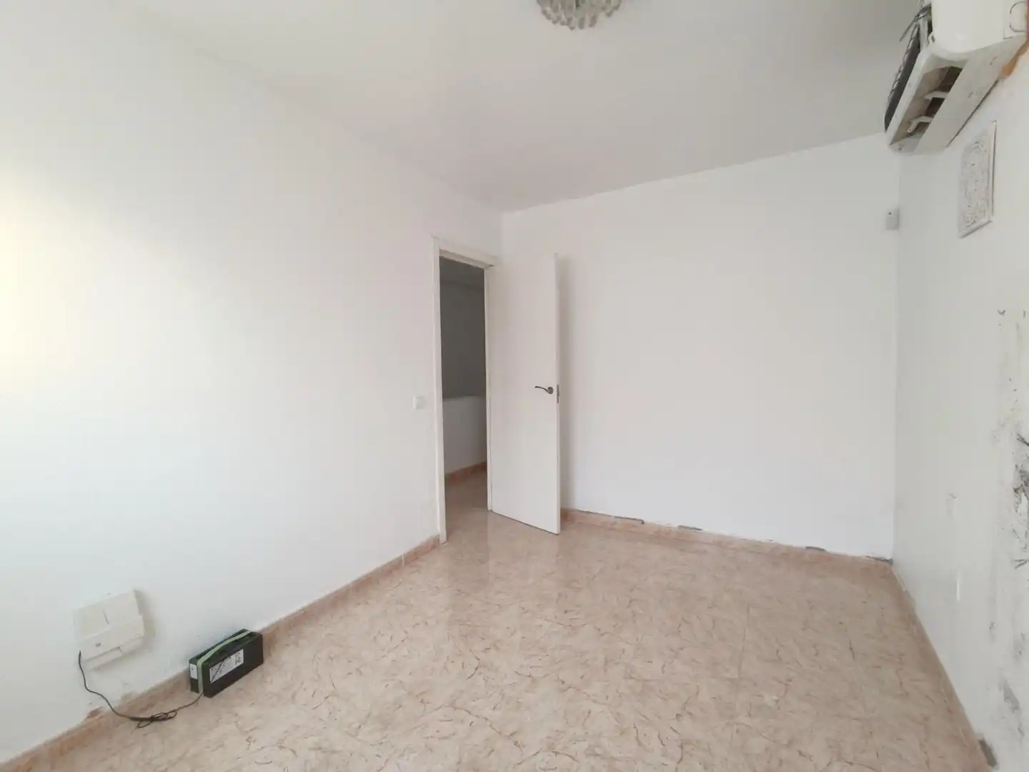 Bedroom of Houses for sale in Almería