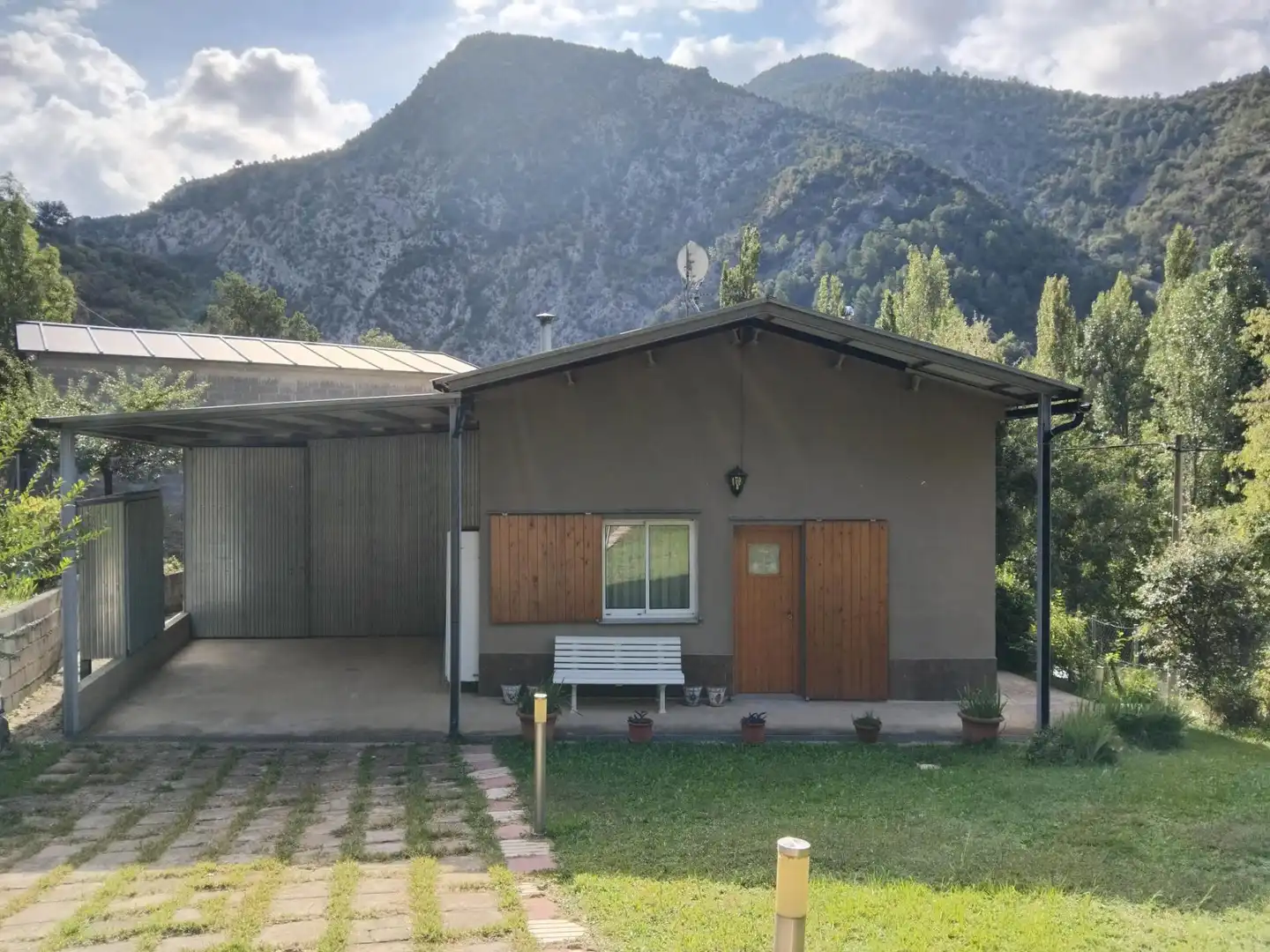 Vista exterior de Casa o xalet en venda en Fígols i Alinyà amb Calefacció