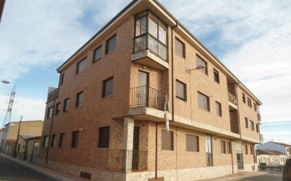 Exterior view of Flat for sale in Villaquilambre  with Heating, Parquet flooring and Balcony