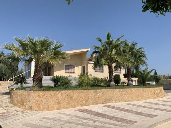 Exterior view of House or chalet for sale in Elche / Elx  with Terrace, Storage room and Swimming Pool