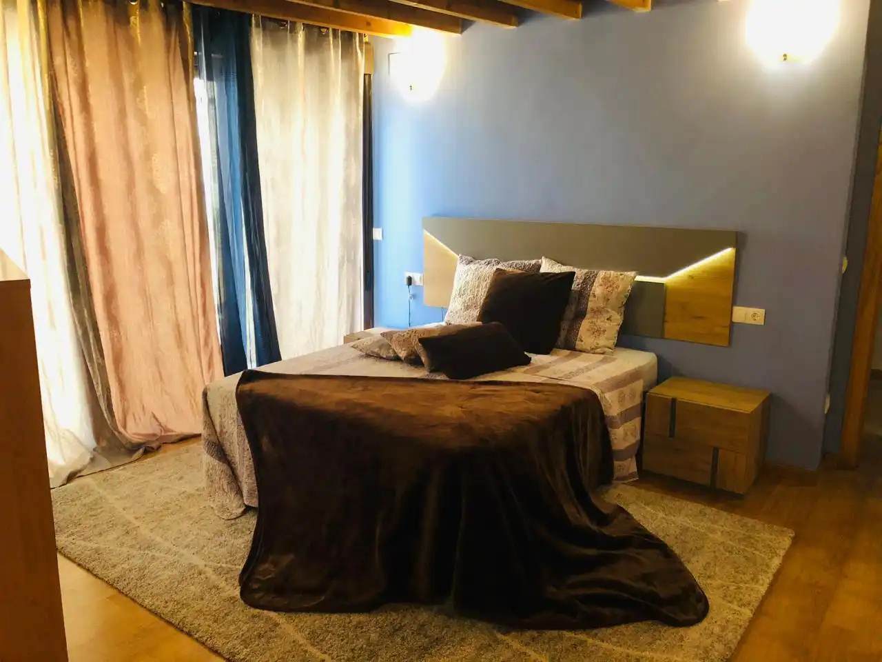 Habitación de Casa adosada en venta en Ourense Capital  con Calefacción, Parquet y Amueblado