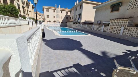 Foto 2 de Apartament de lloguer a Calle Calle Pintor Antonio López, Las Viñas, Guardamar del Segura