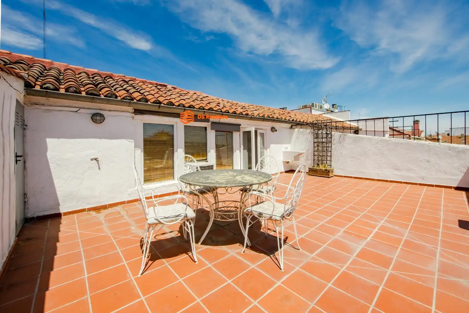Terrasse von Dachboden zur Miete in Madrid mit Heizung, Terrasse und Möbliert