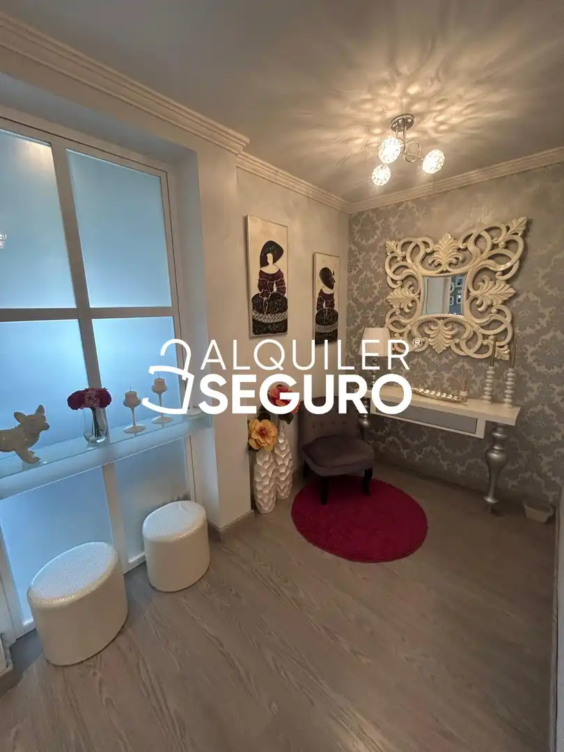 Habitación de Ático de alquiler en Las Gabias con Calefacción y Amueblado