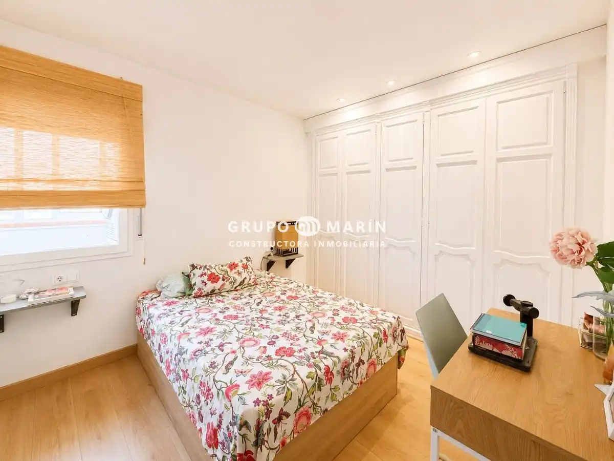 Habitación de Piso en venta en Blanes con Calefacción, Terraza y Balcón