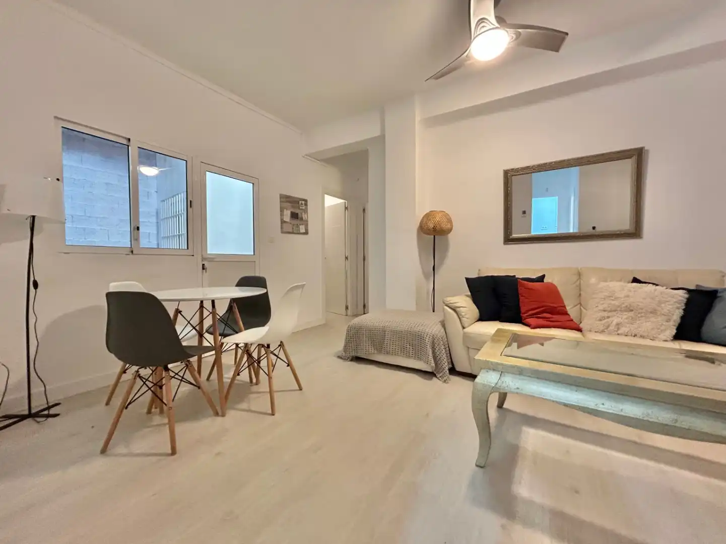 Apartament amb terrassa en venda a Centro, imagen 4