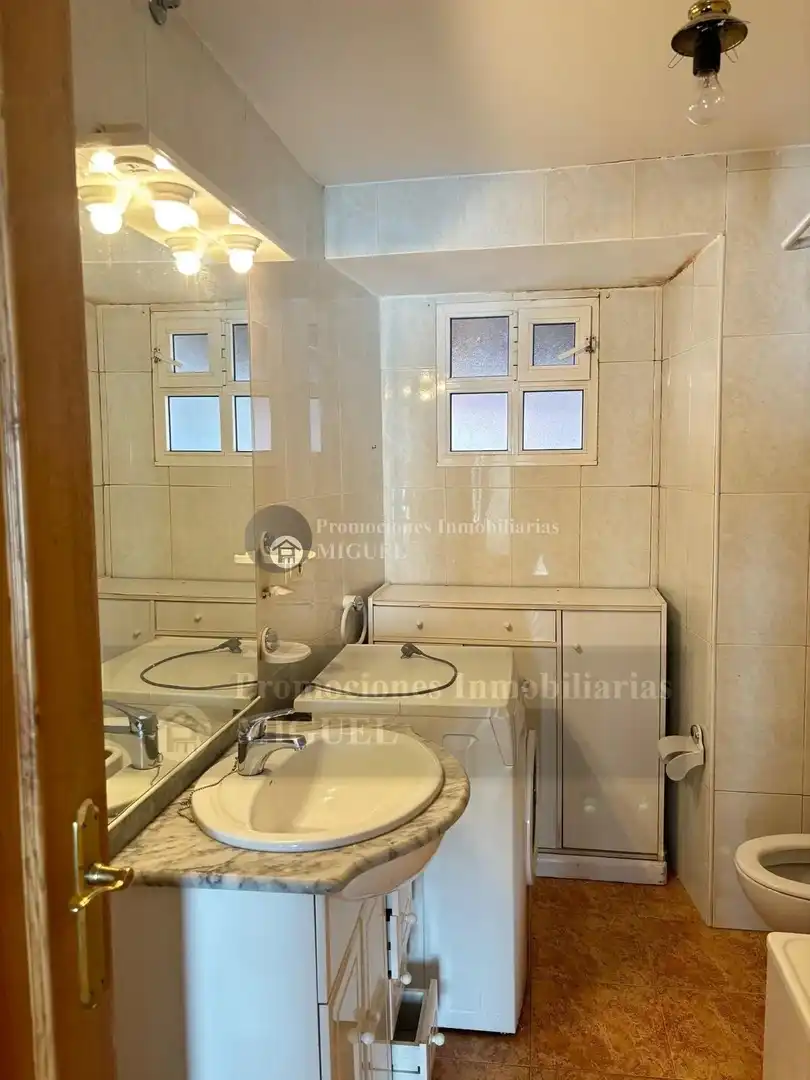 Habitación de Casa o chalet en venta en Riós