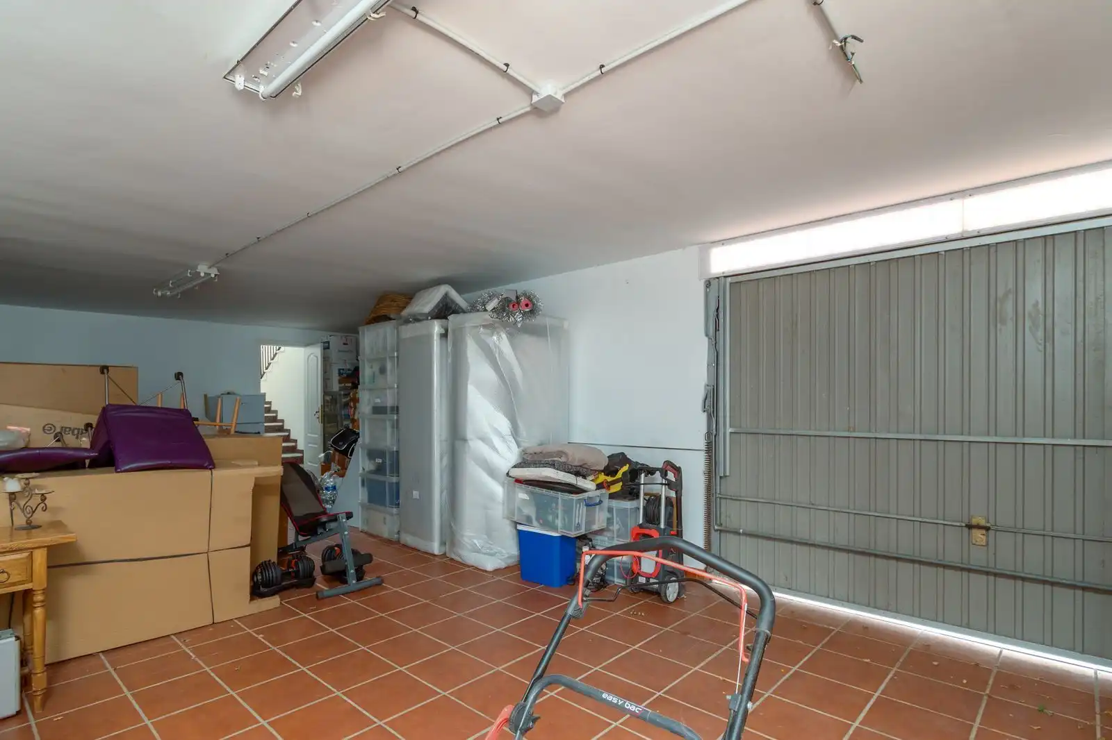 Einfamilien-Reihenhaus zum Verkauf in Mijas mit Klimaanlage, Terrasse und Abstellraum