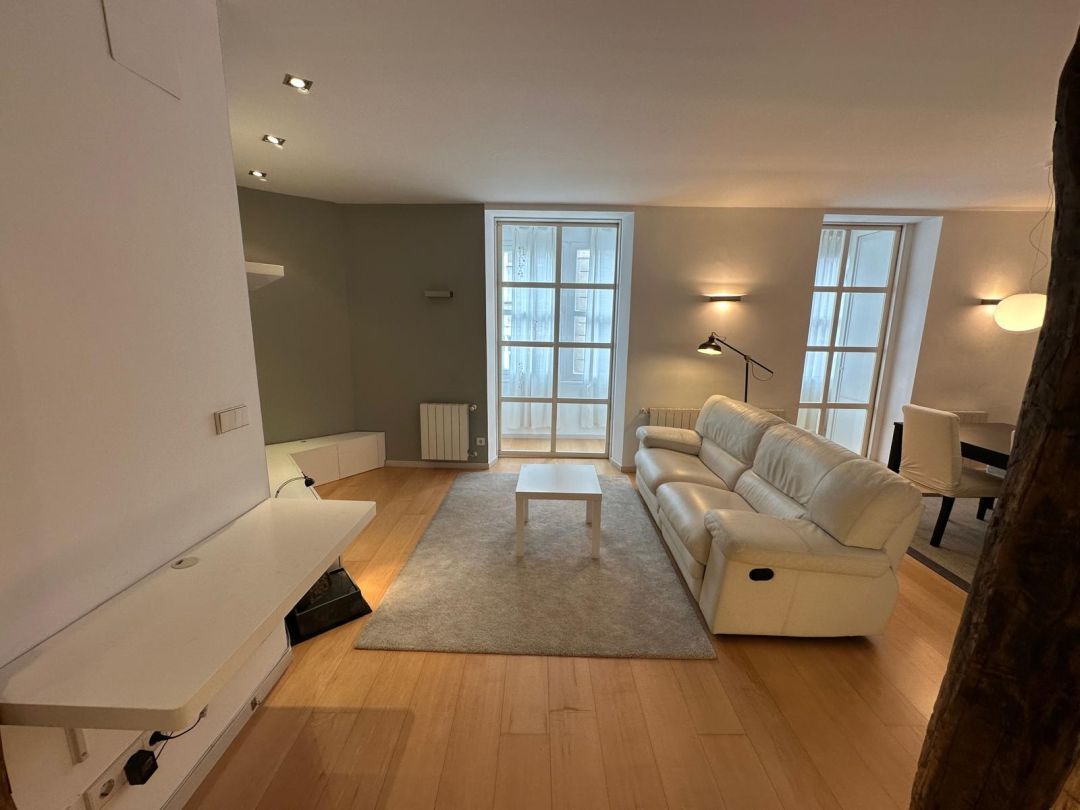 Sala d'estar de Pis de lloguer en Vitoria - Gasteiz amb Calefacció, Terrassa i Balcó