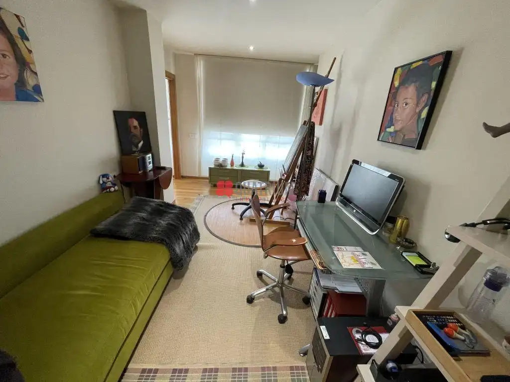 Appartamento con ascensore in vendita a Avenida Rosalía de Castro, imagen 23
