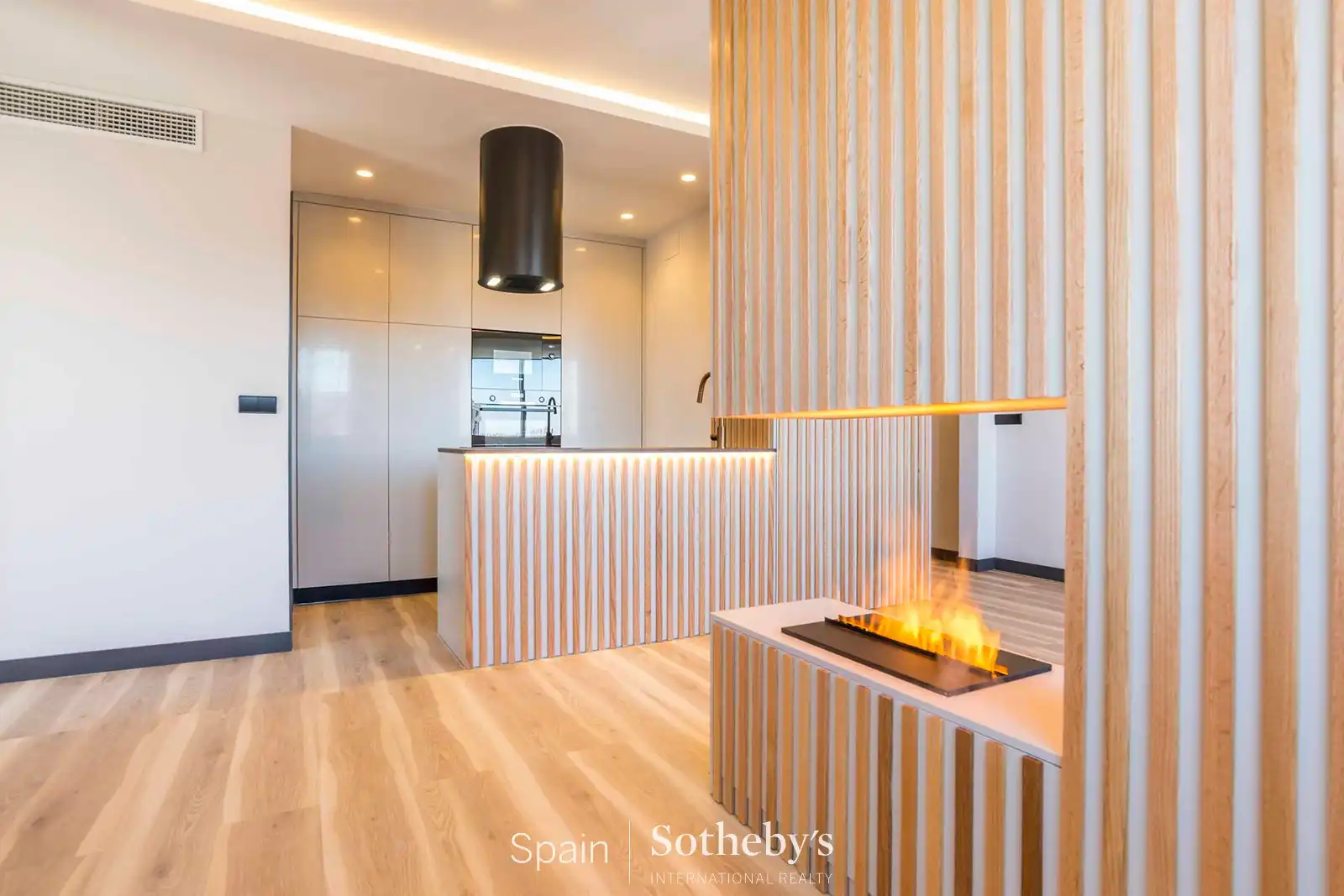 Cocina de Apartamento en venta en Madrid con Aire acondicionado, Calefacción y Piscina