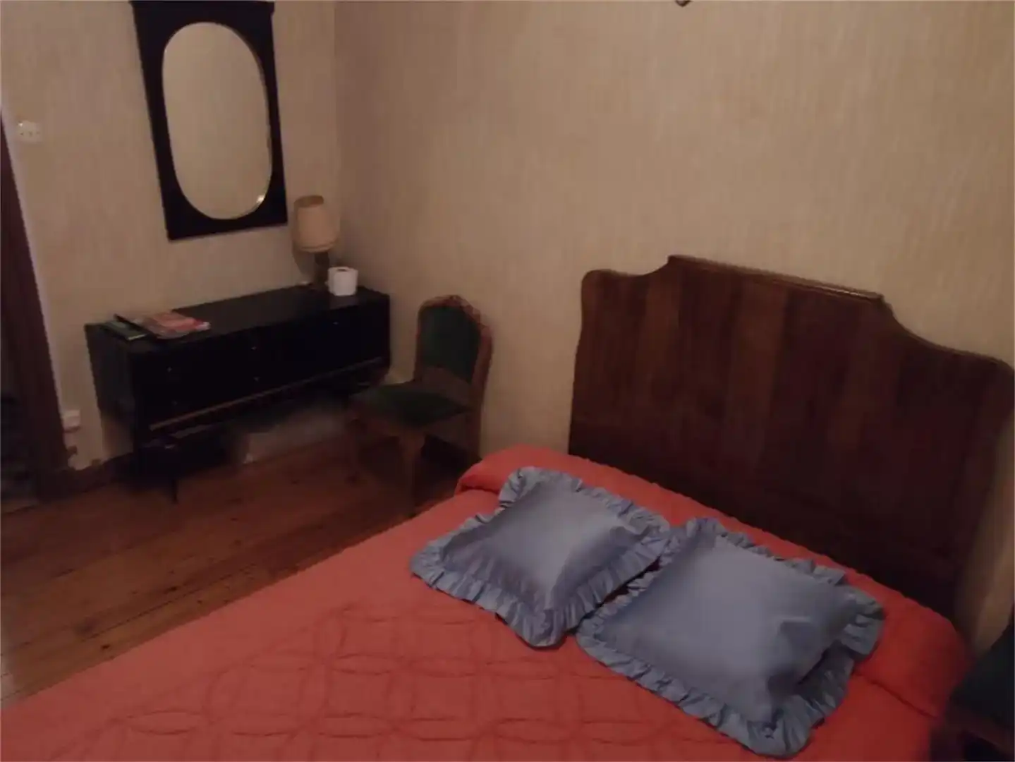 Habitación de Casa adosada en venta en San Martín de Unx, Navarra