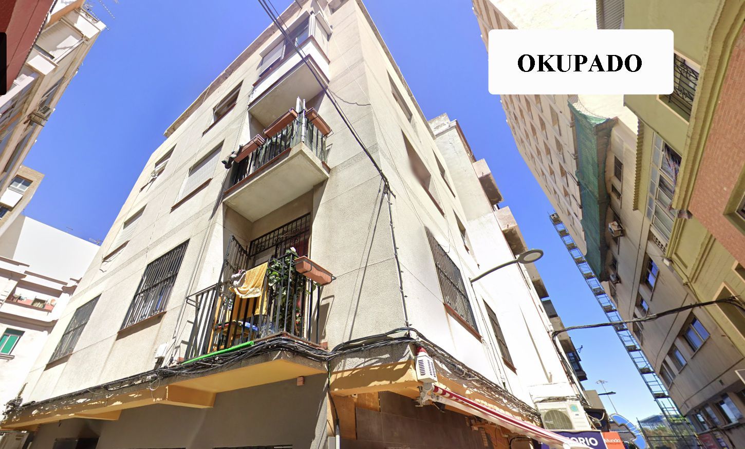 Exterior view of Flat for sale in Algeciras  with Heating