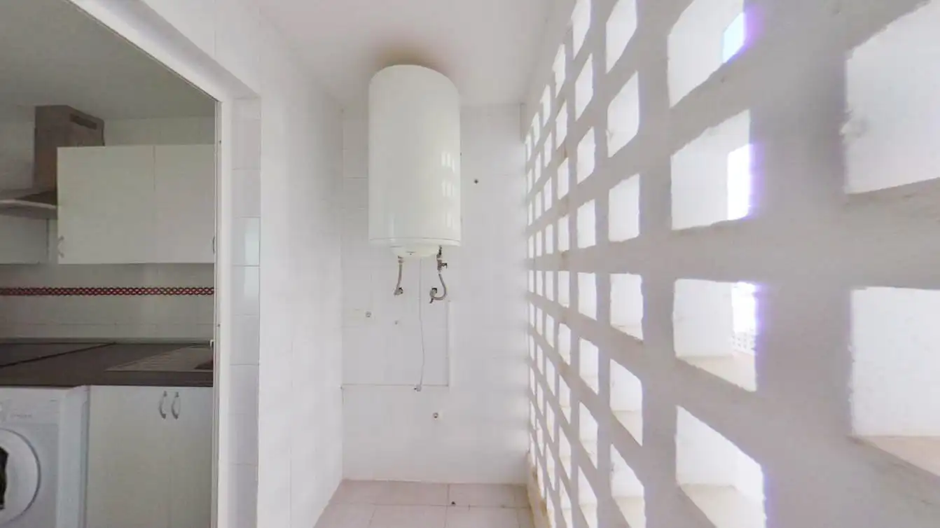 Piso en venta en Av España de Calahonda , Calahonda