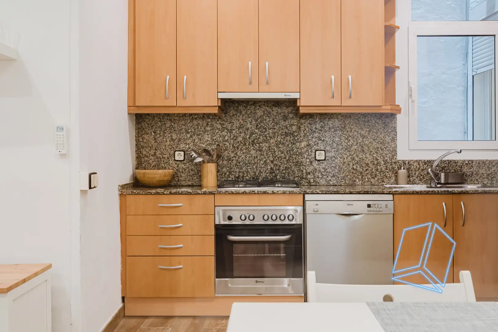 Cuina de Planta baixa en venda en Barcelona amb Terrassa