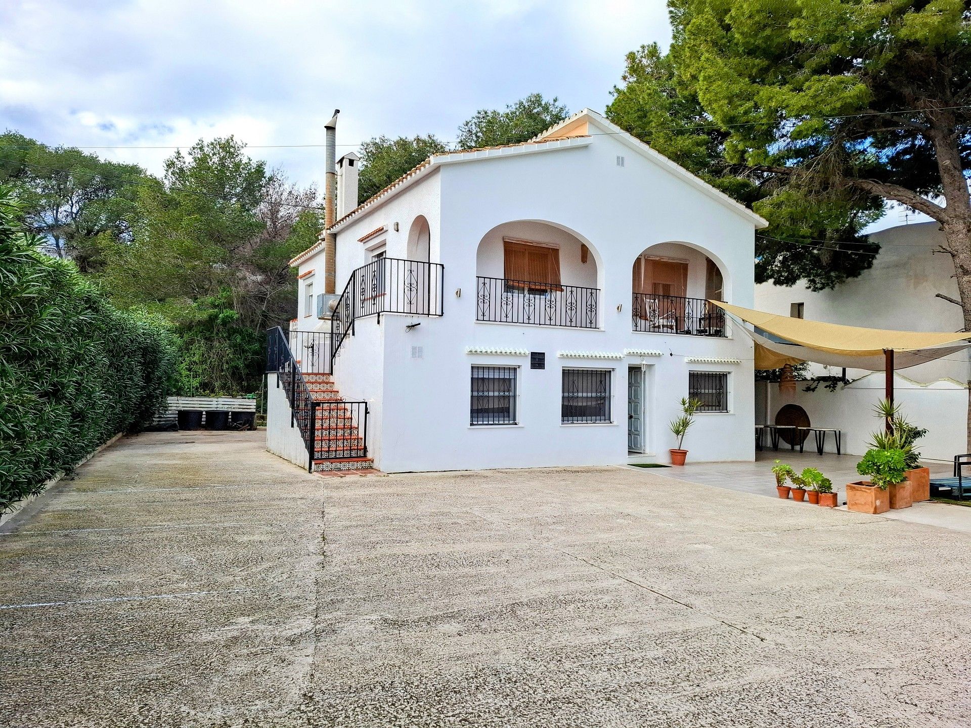 Exterior view of House or chalet for sale in Dénia