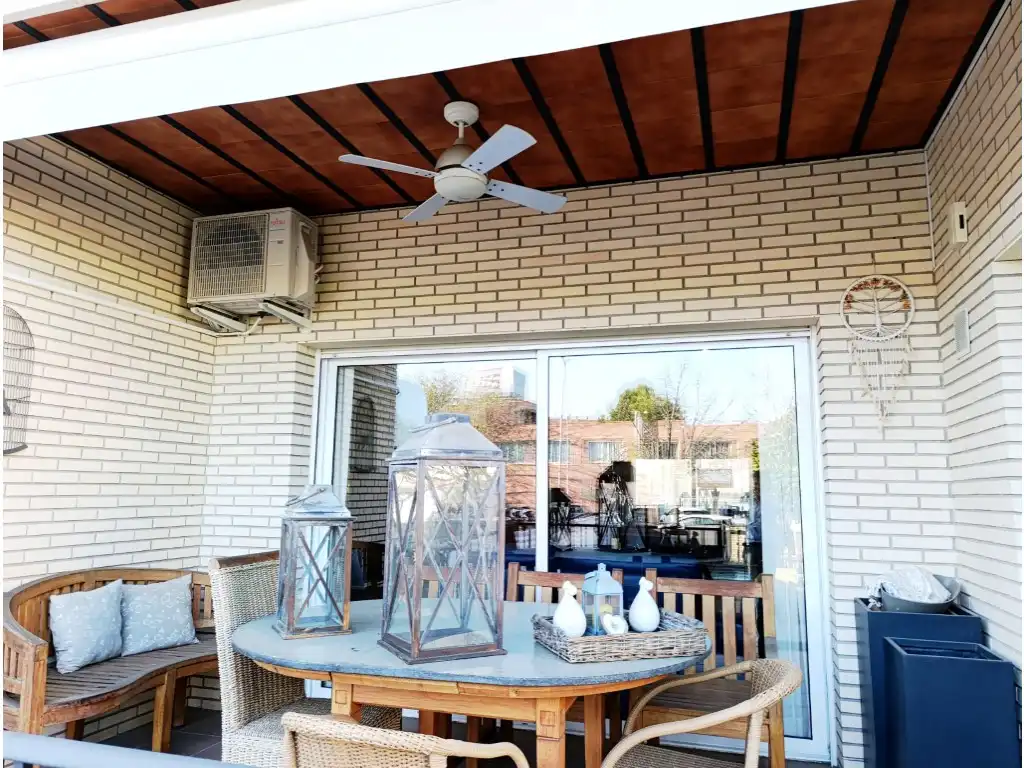 Casa en venta en Calle Vatica