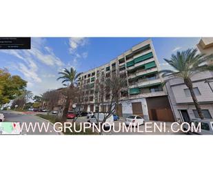 Exterior view of Flat for sale in Paterna  with Balcony