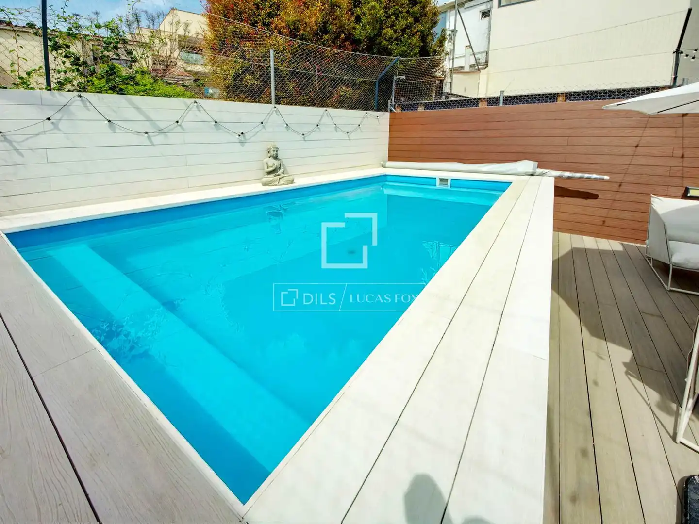 Piscina de Casa o xalet en venda en Sant Just Desvern amb Aire condicionat, Calefacció i Terrassa